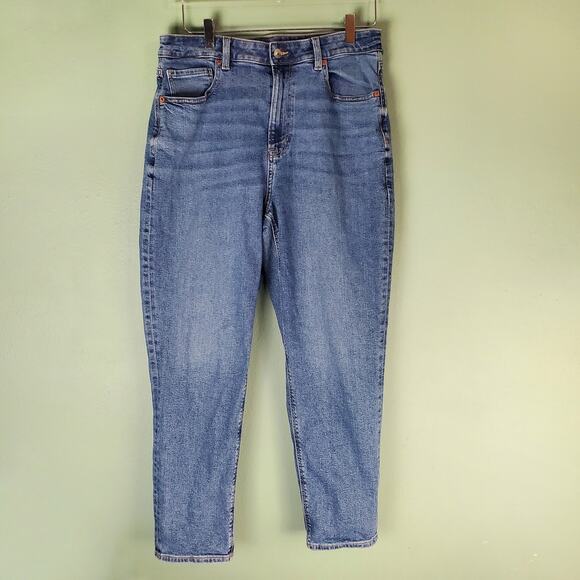 American Eagle Outfitters Denim - American Eagle Womens Medium Wash Mom Jean Size 12